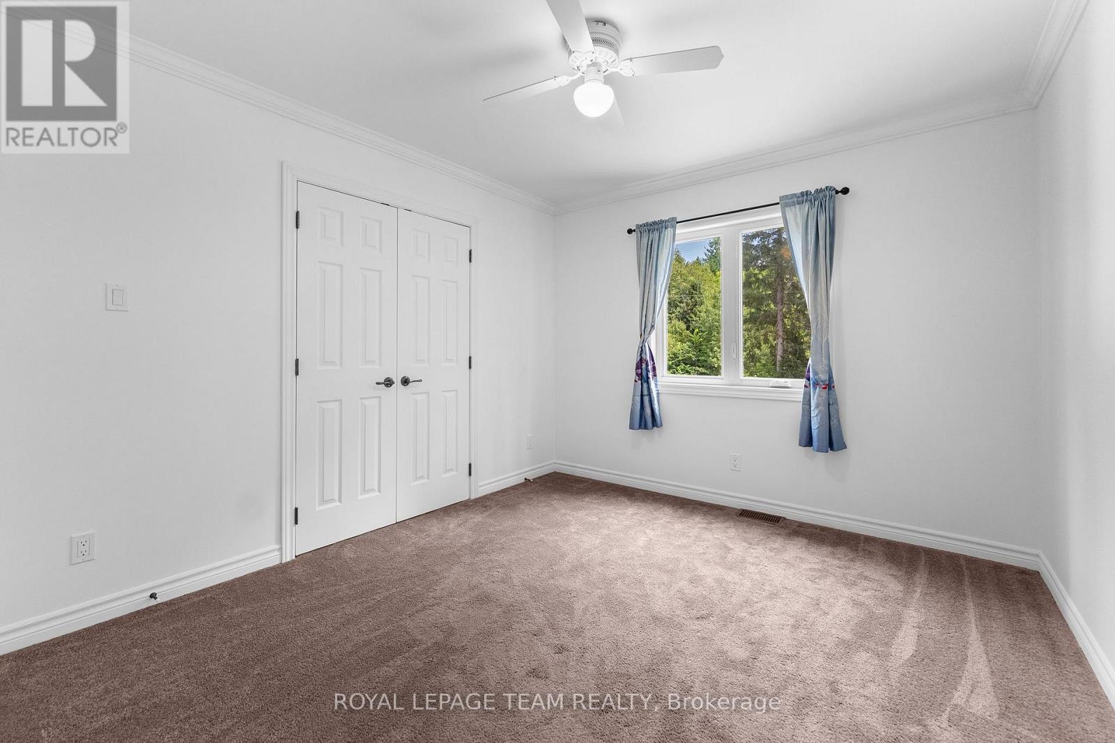 405 CALVIN ROAD - Image 19