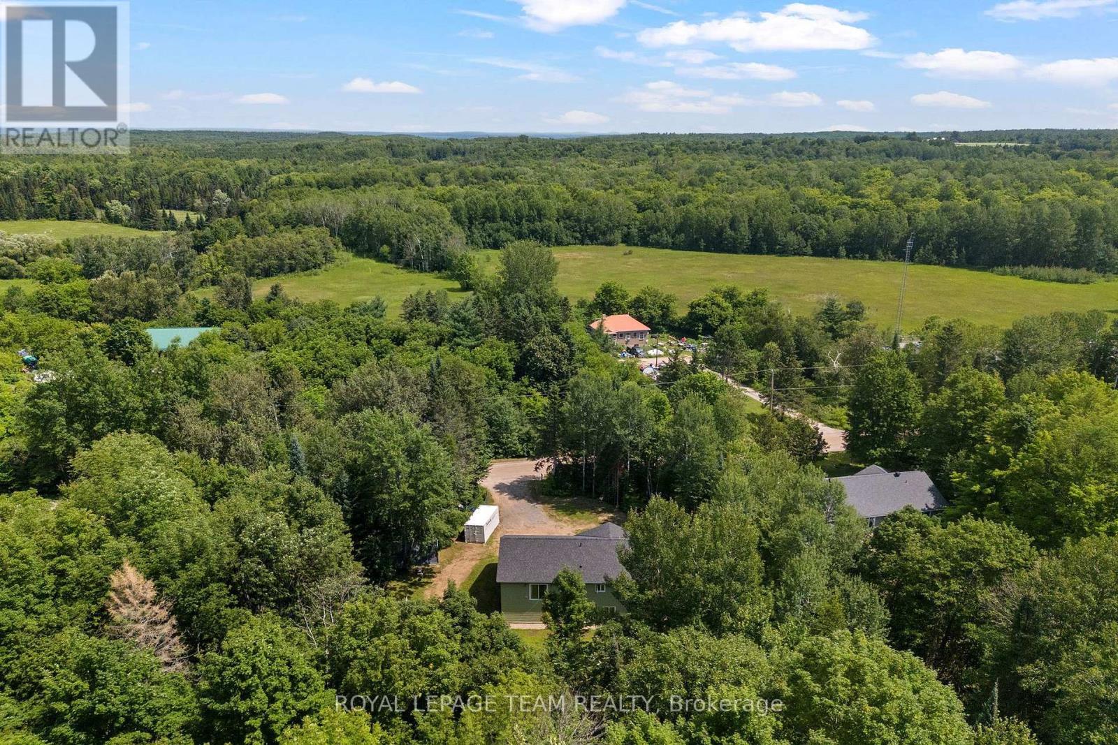 405 CALVIN ROAD - 35