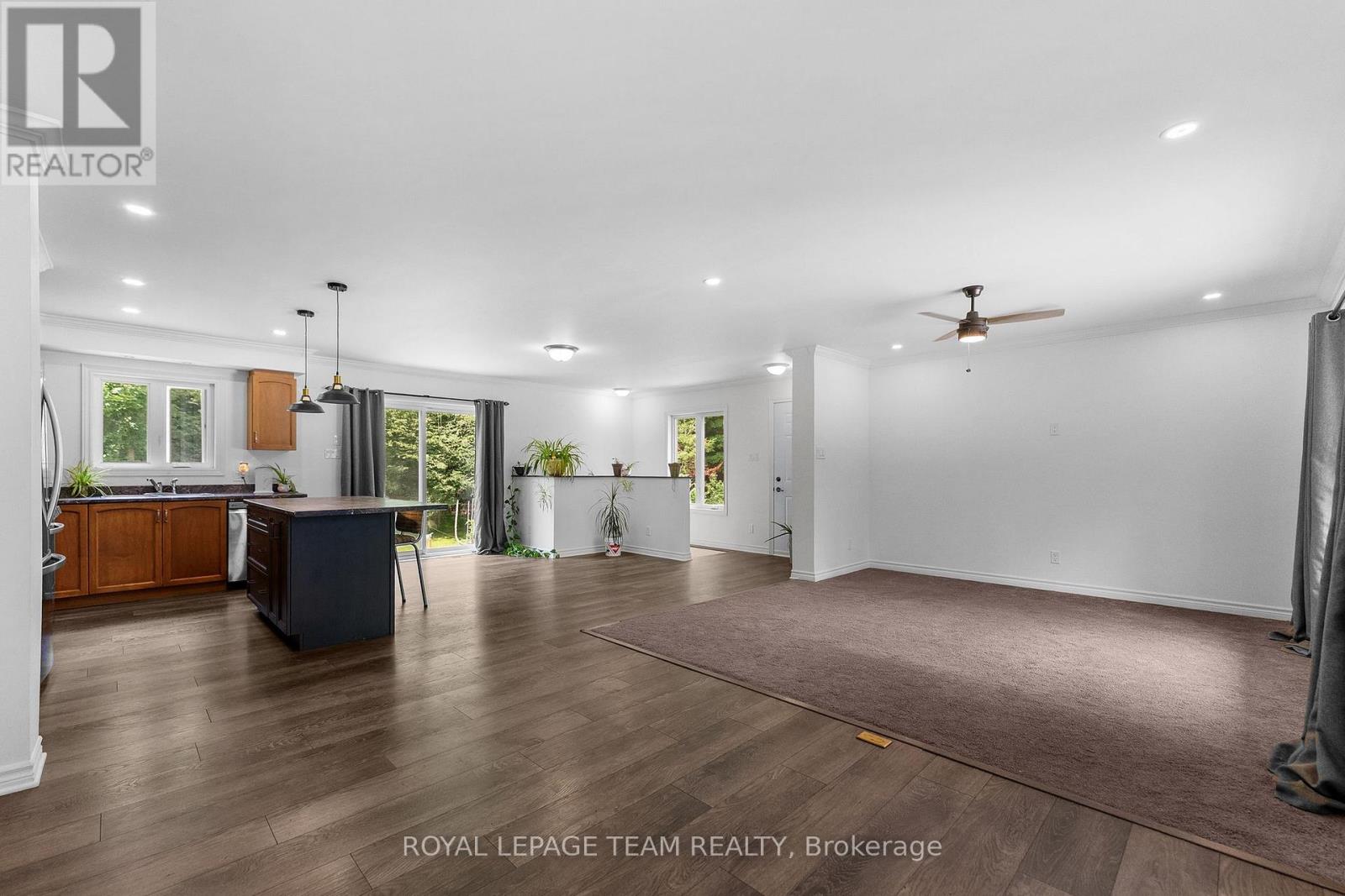 405 CALVIN ROAD - Image 8