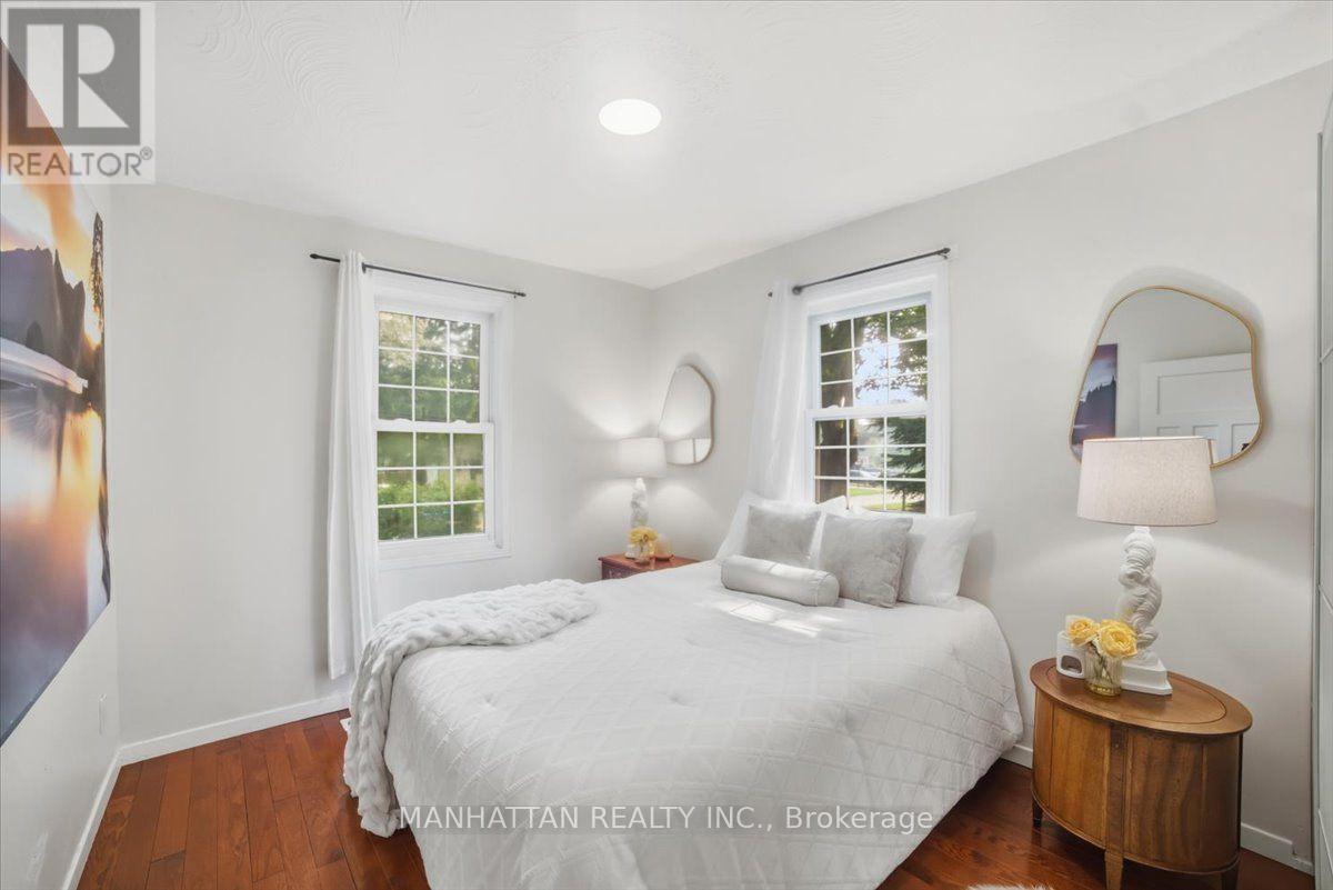 10 VICTOR DRIVE - 12