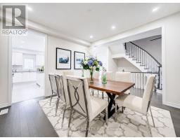 7 Charles White Court, East Gwillimbury, ON L9N0T7 Photo 15