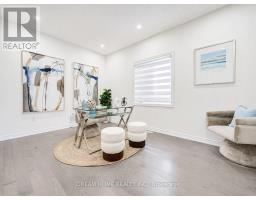 Bedroom 2 - 7 Charles White Court, East Gwillimbury, ON L9N0T7 Photo 9