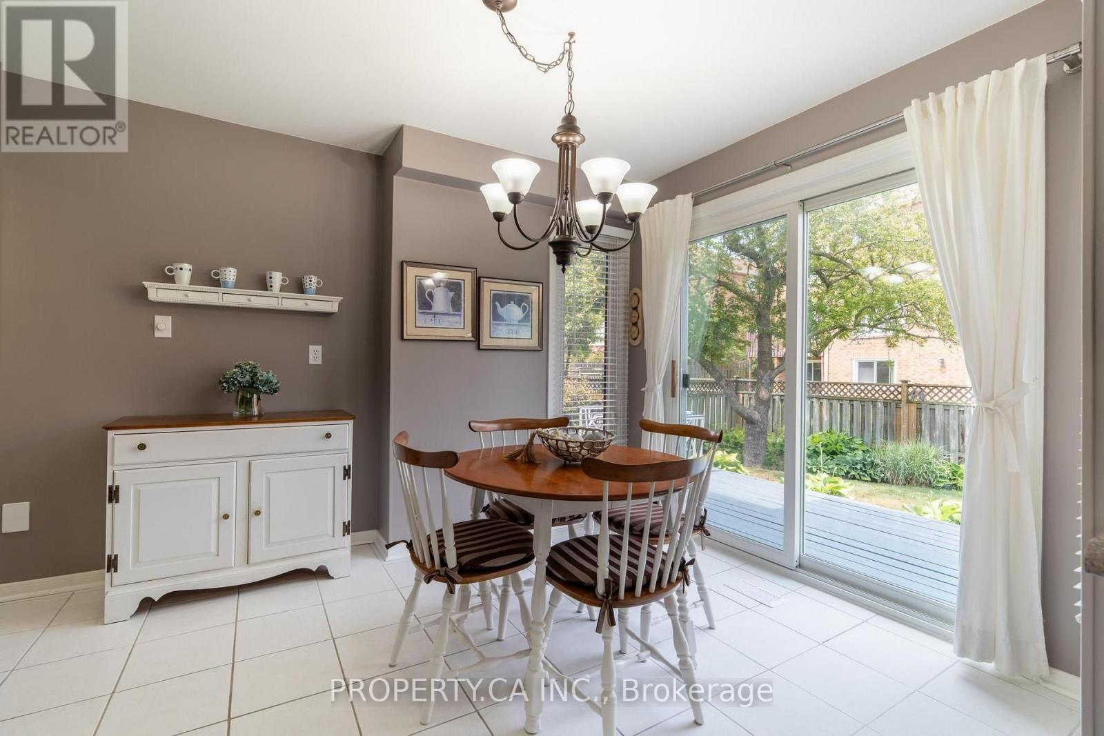40 BUCHANAN DRIVE - 10