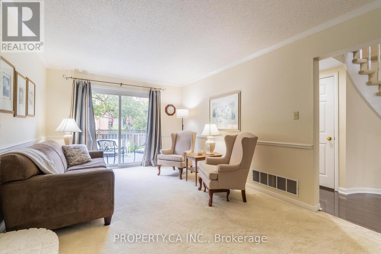 40 BUCHANAN DRIVE - 14