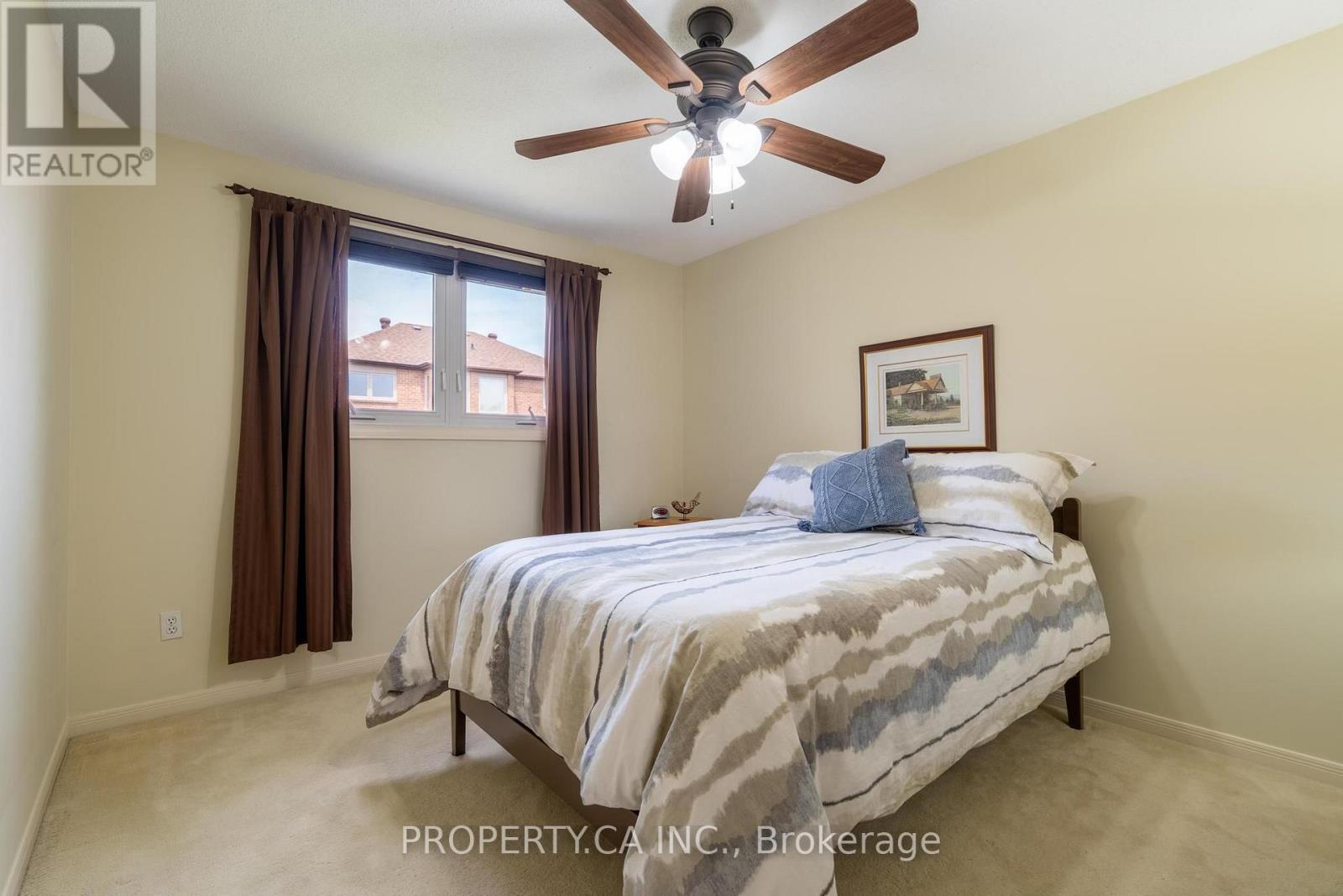 40 BUCHANAN DRIVE - 23