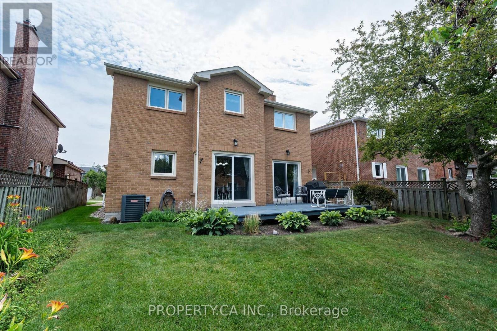 40 BUCHANAN DRIVE - 33