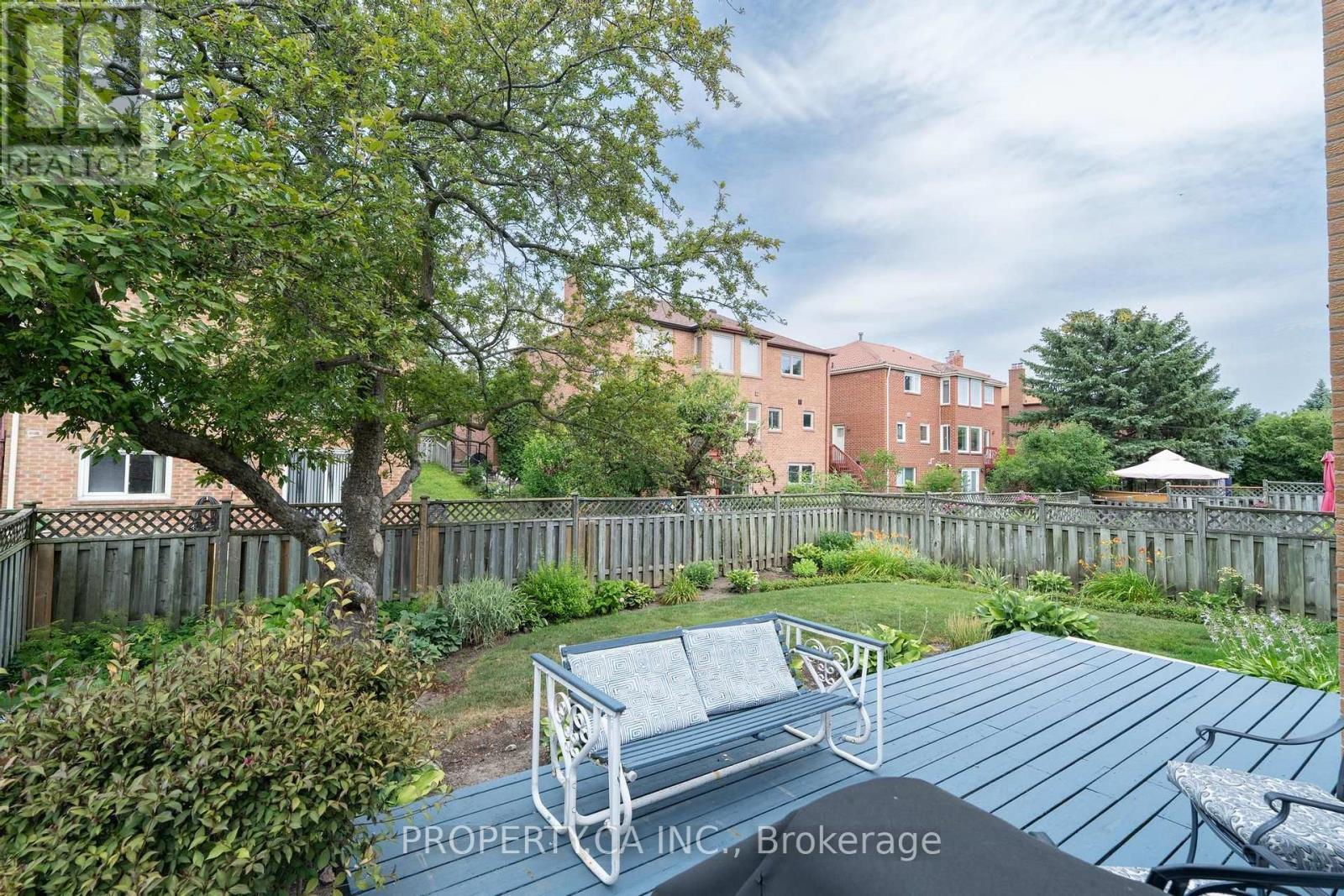 40 BUCHANAN DRIVE - 35
