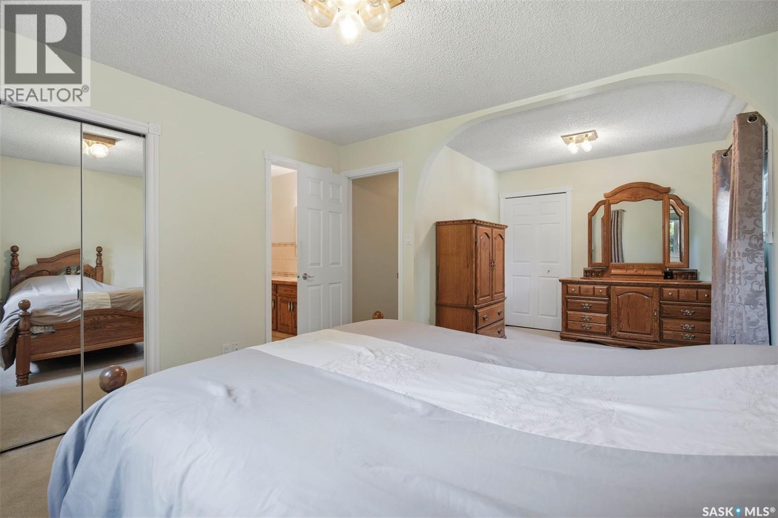 1224 Crescent BOULEVARD - 16