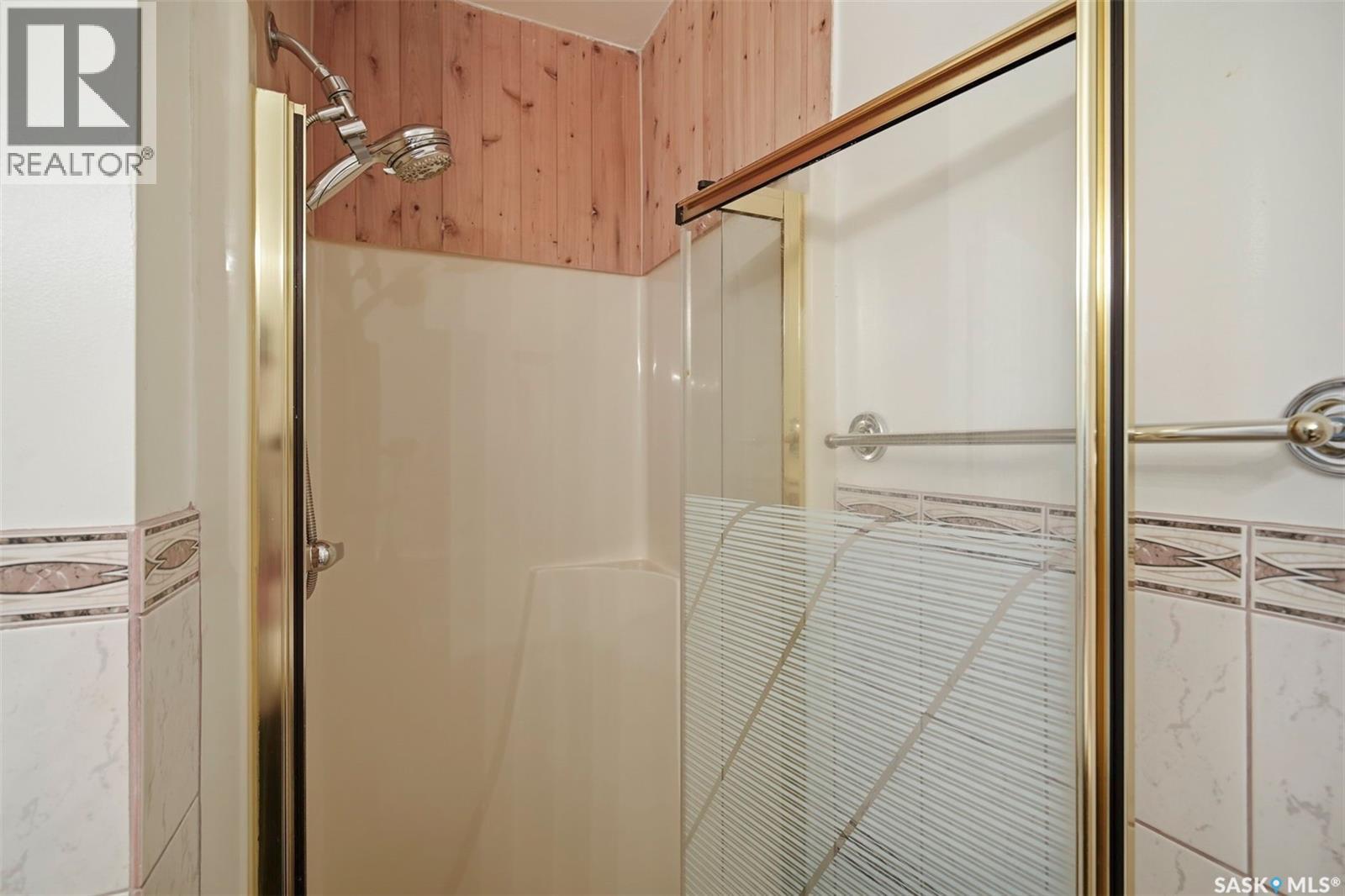 1224 Crescent BOULEVARD - 19