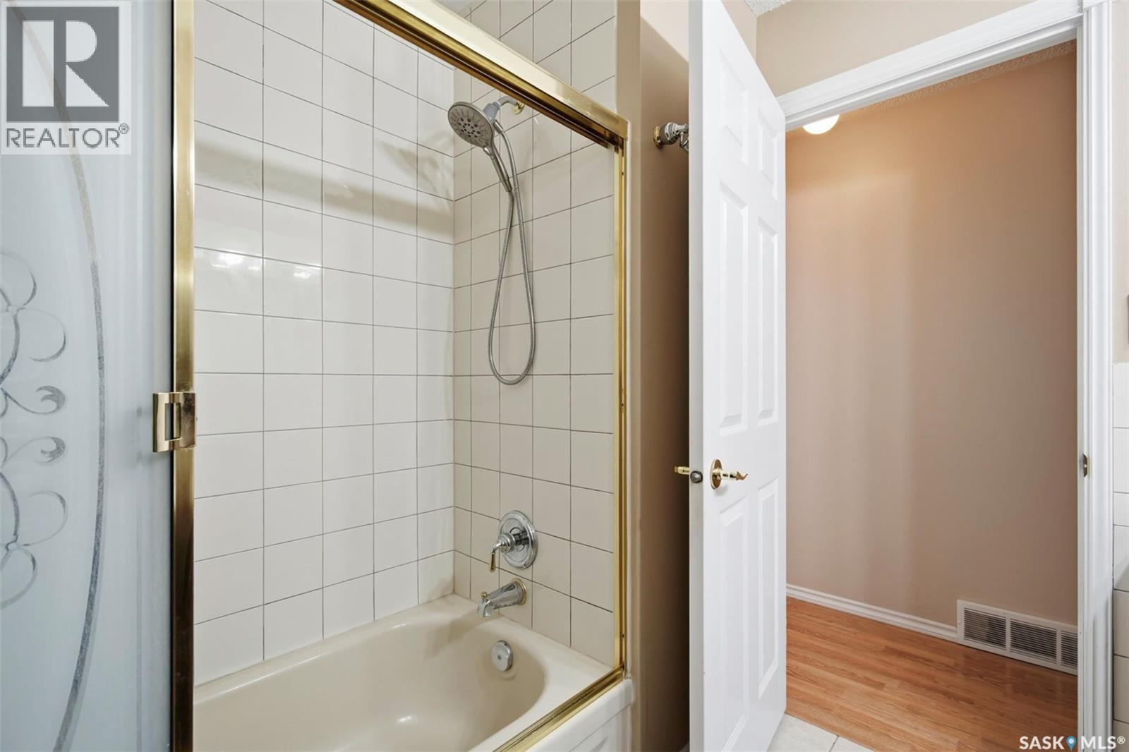 1224 Crescent BOULEVARD - 22