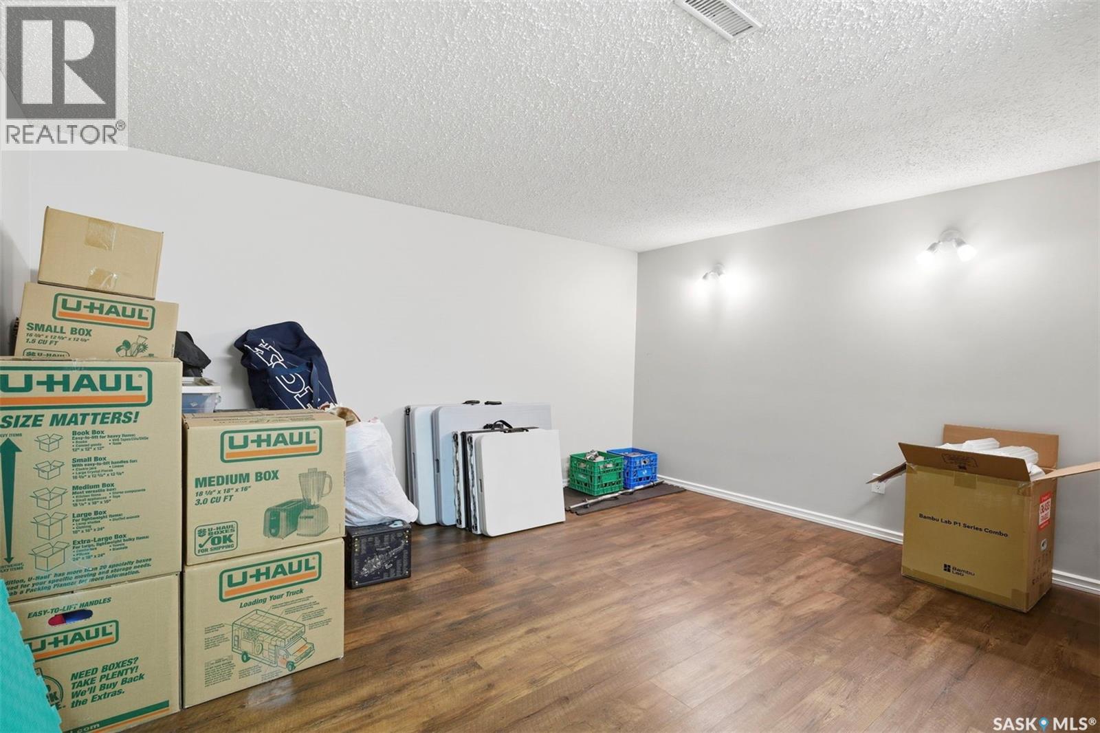 1224 Crescent BOULEVARD - 29