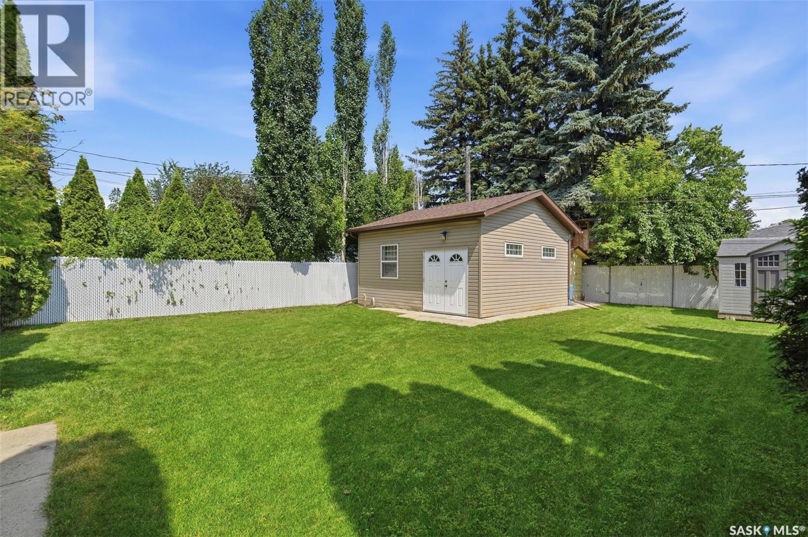 1224 Crescent BOULEVARD - 39