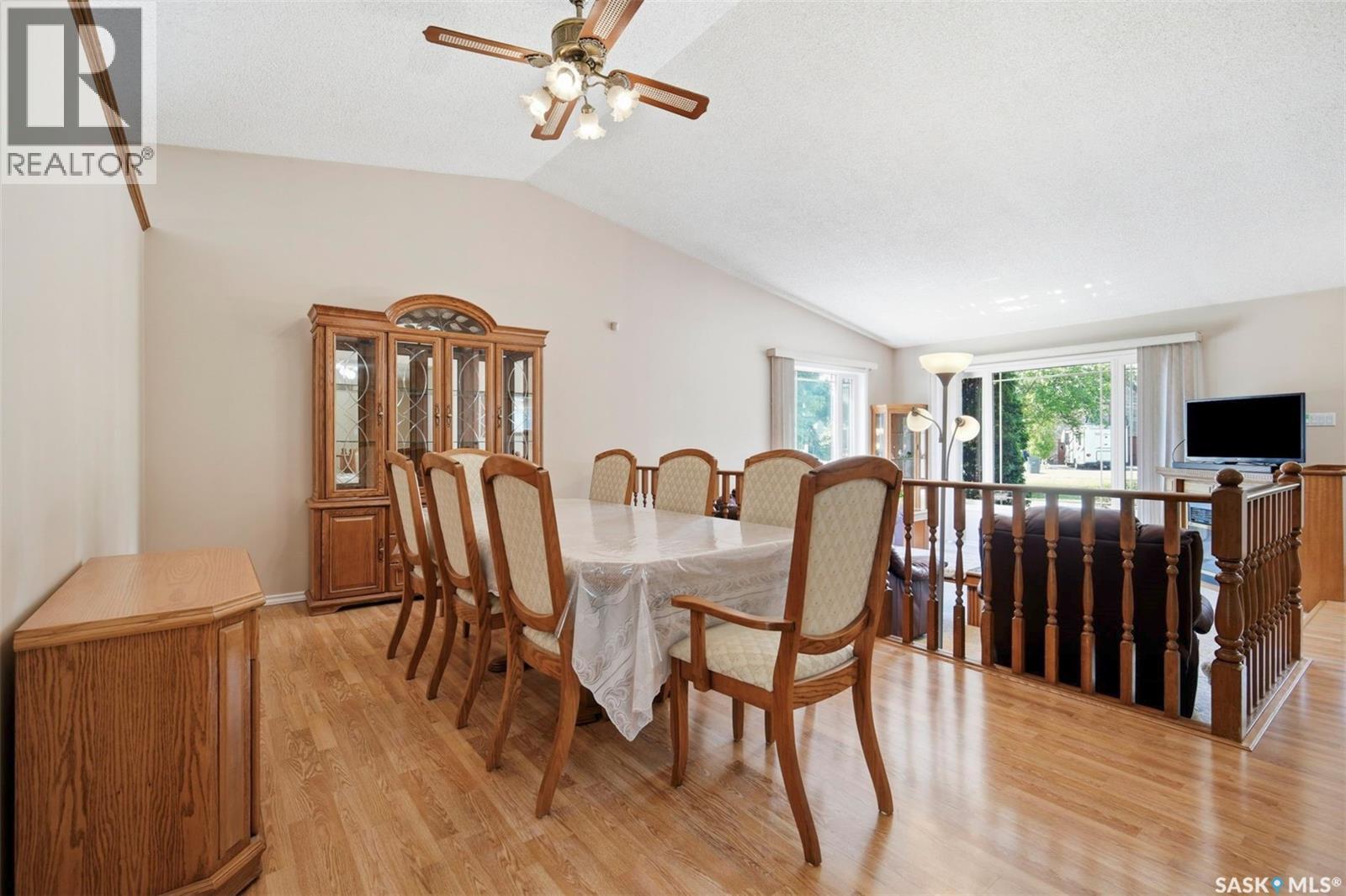 1224 Crescent BOULEVARD - 9