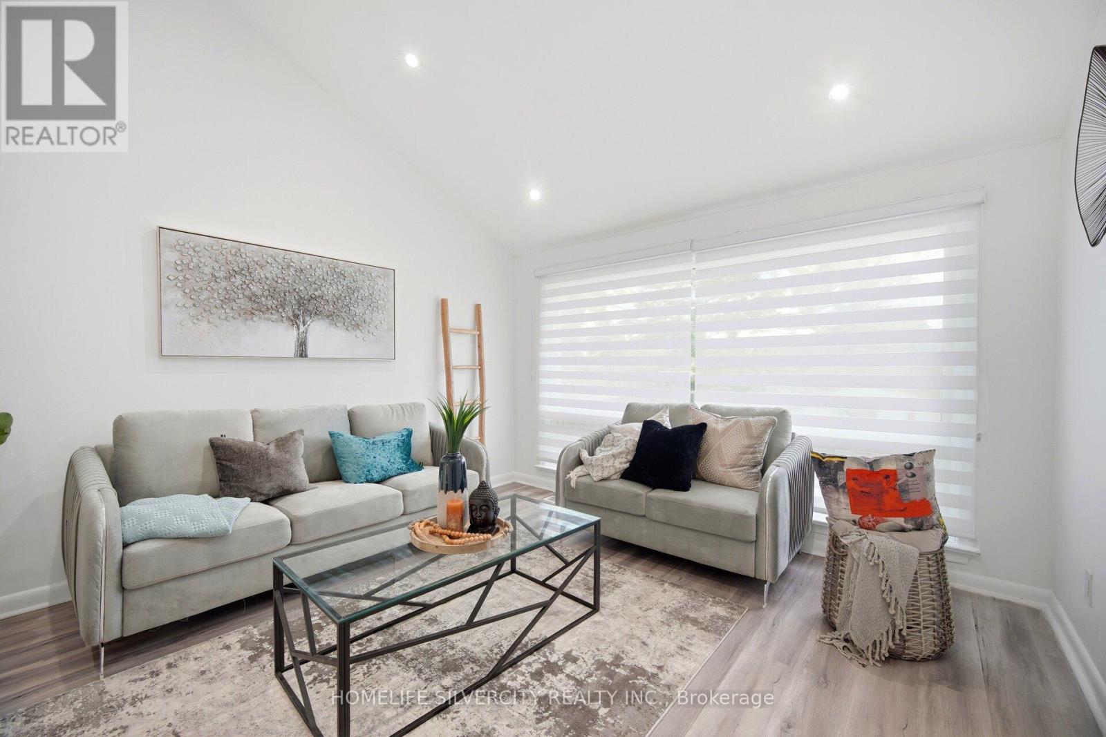 29 BROOKMERE ROAD - 18