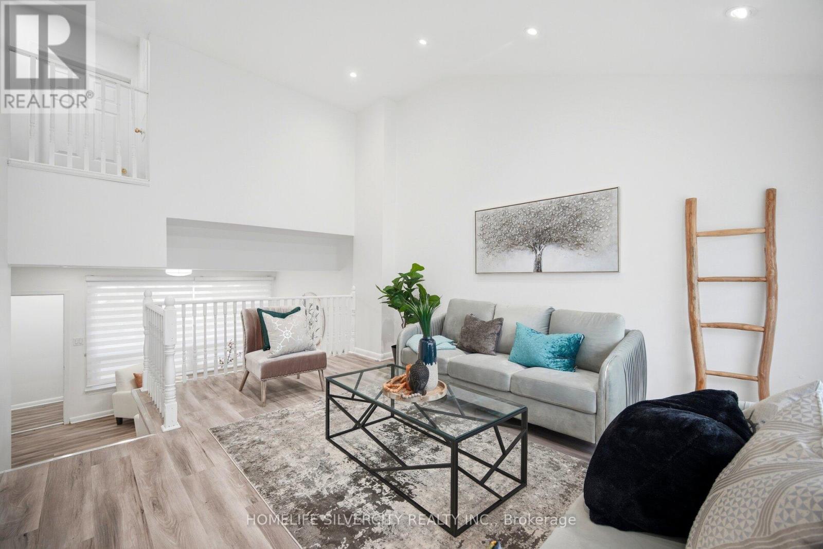 29 BROOKMERE ROAD - 19