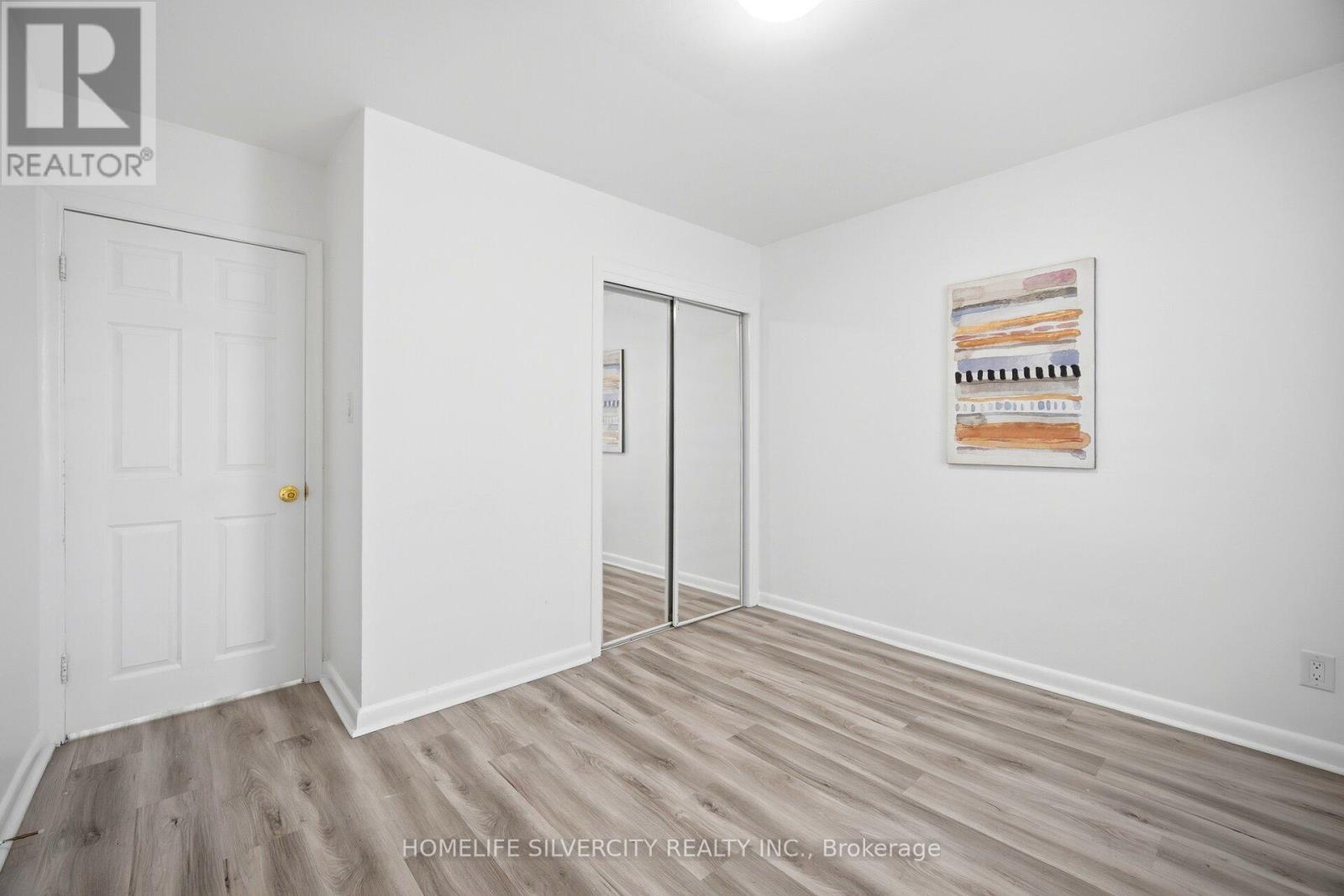 29 BROOKMERE ROAD - 28