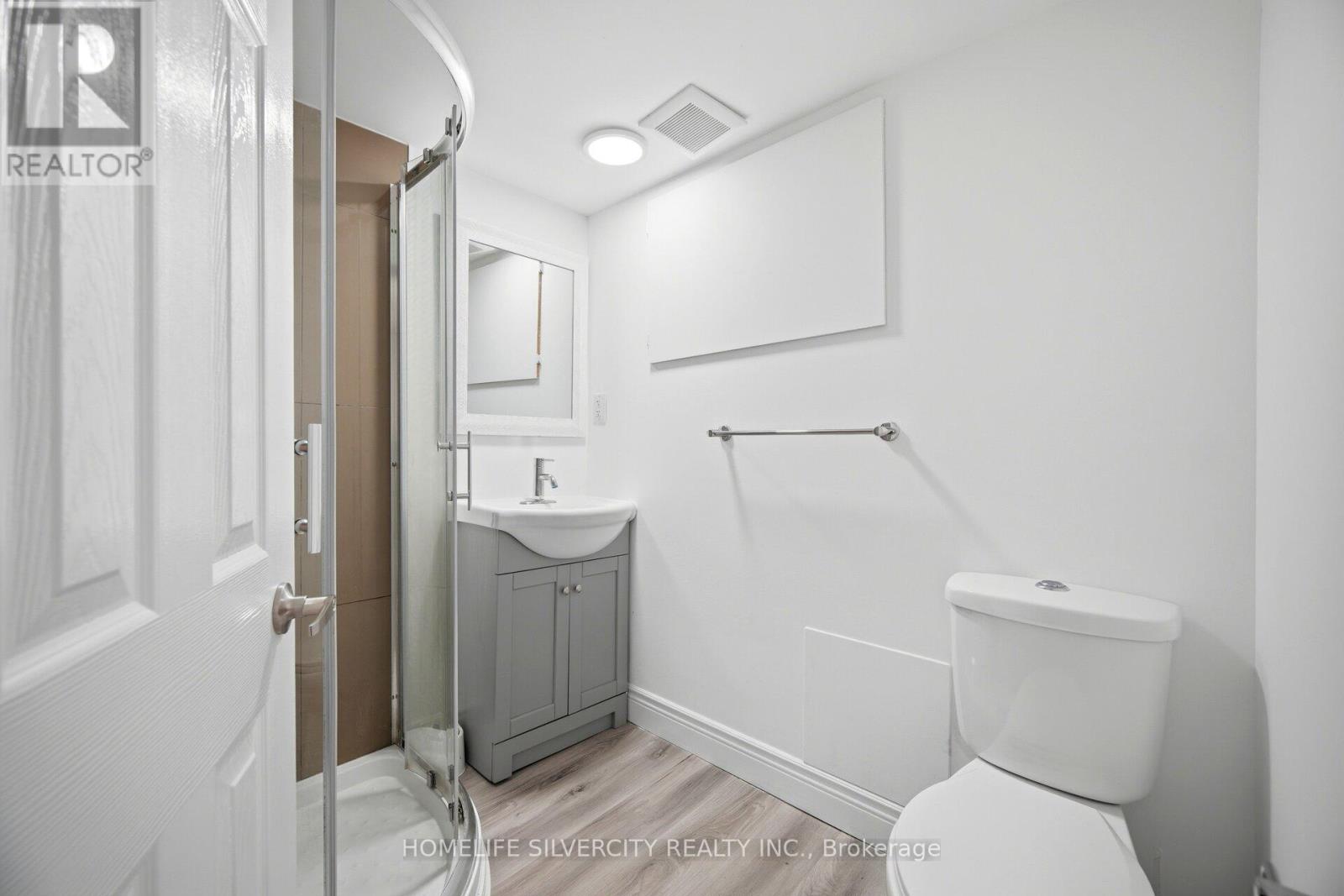 29 BROOKMERE ROAD - 37