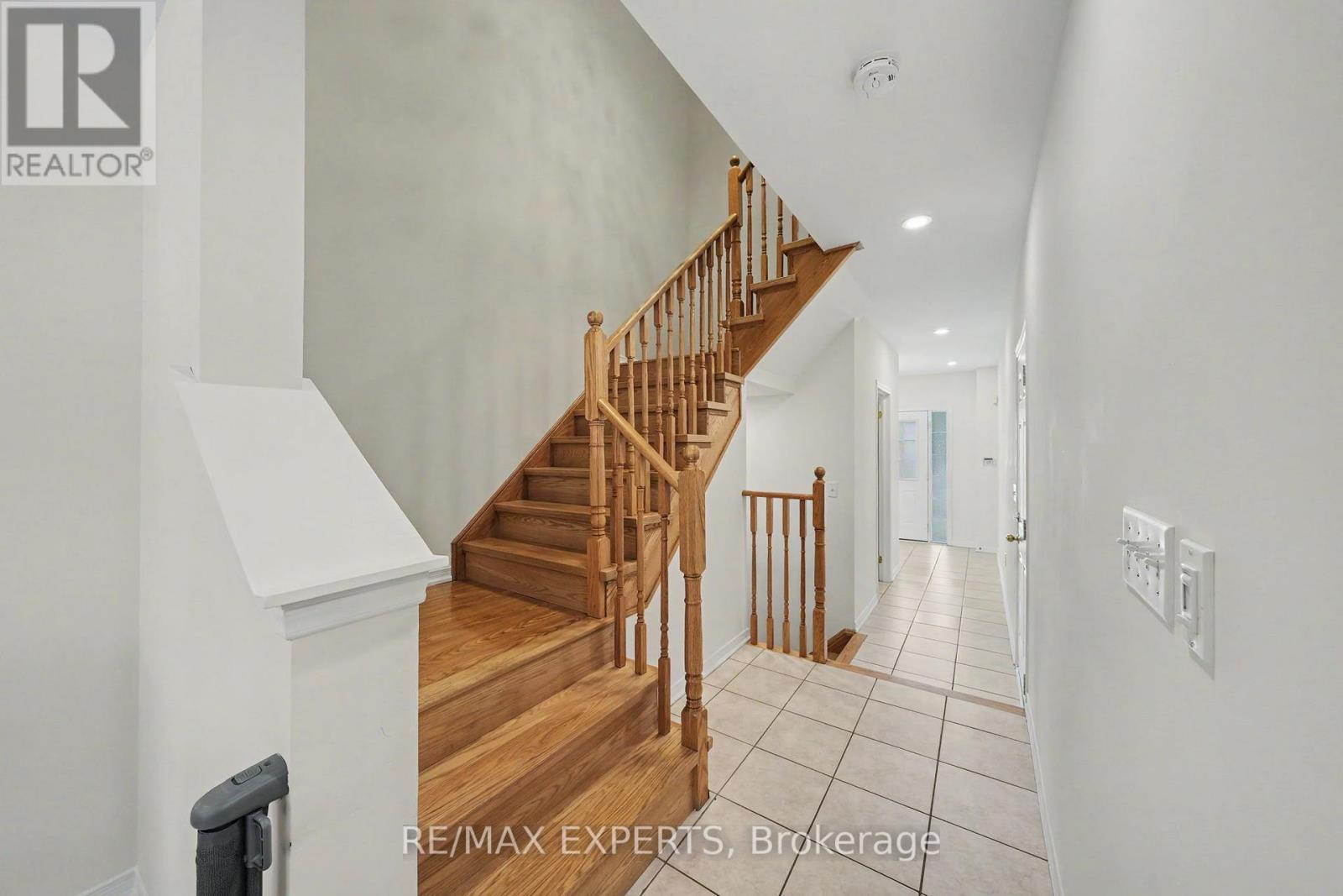 14 LOTUS STREET - 10