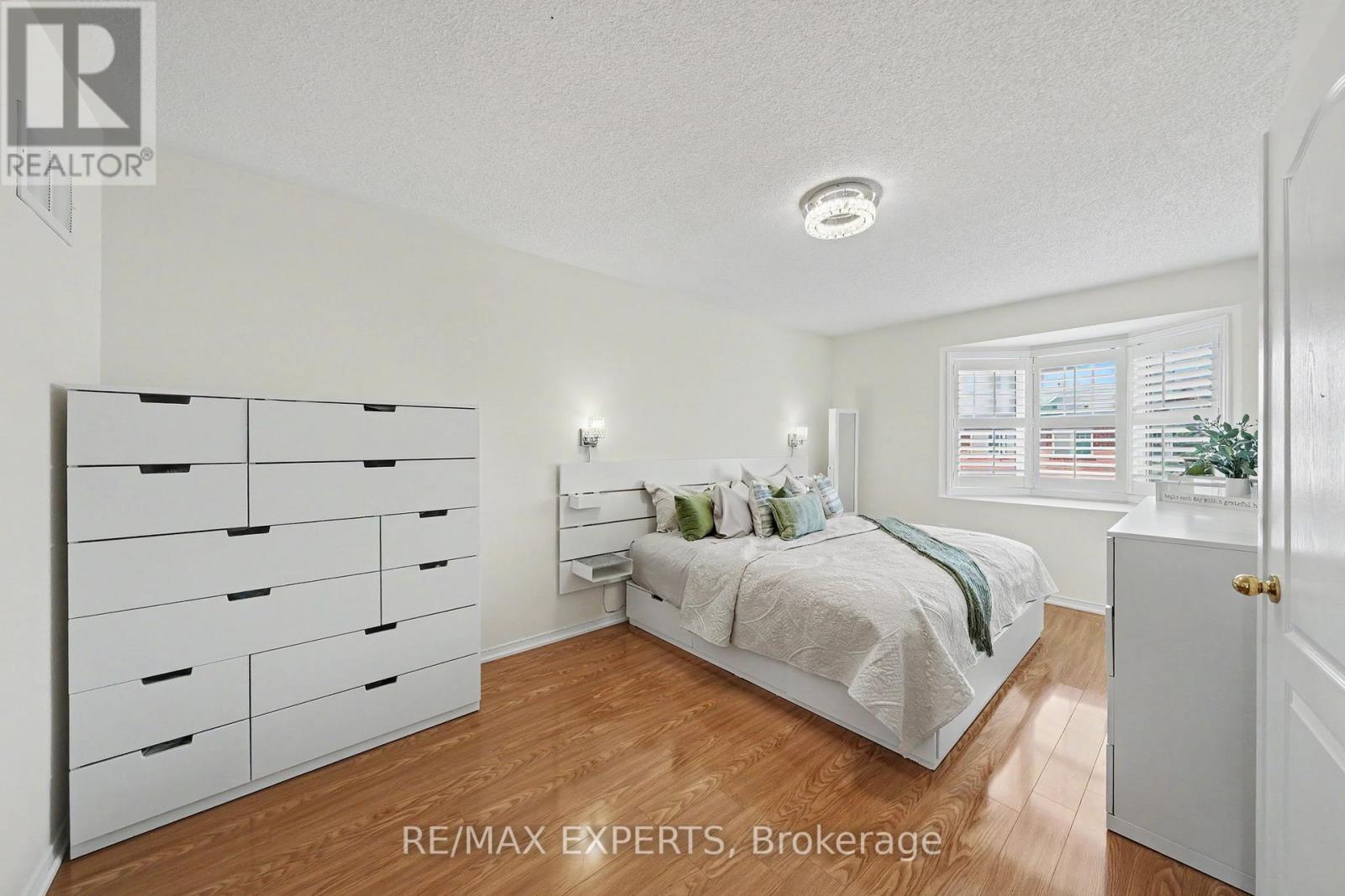14 LOTUS STREET - 26