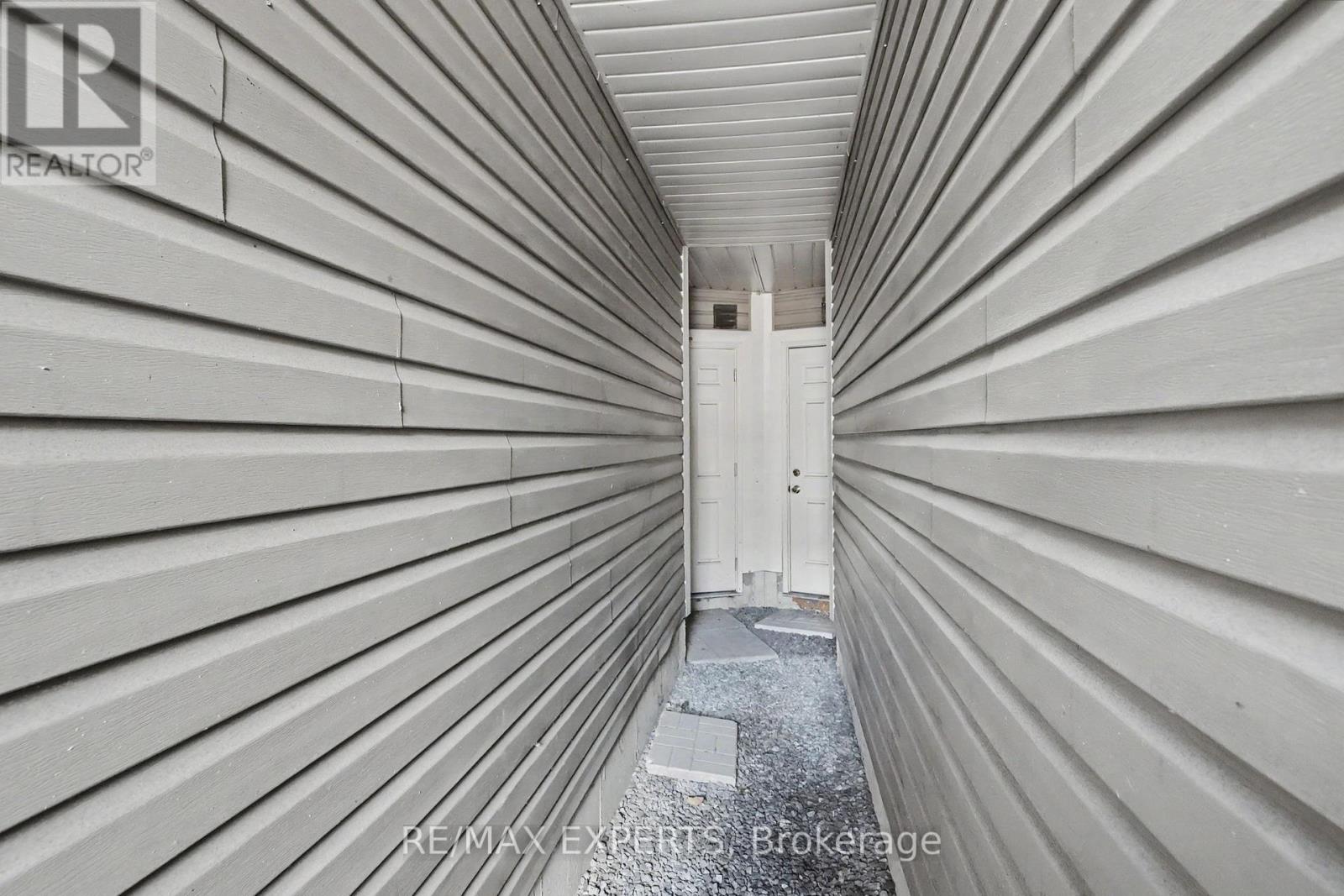 14 LOTUS STREET - 35