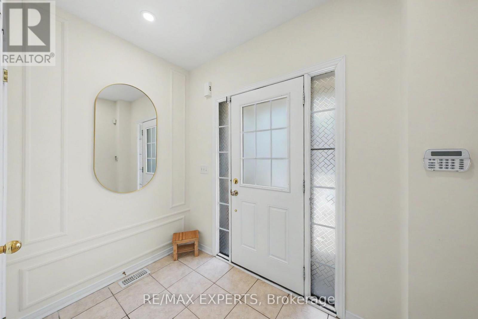 14 LOTUS STREET - 6