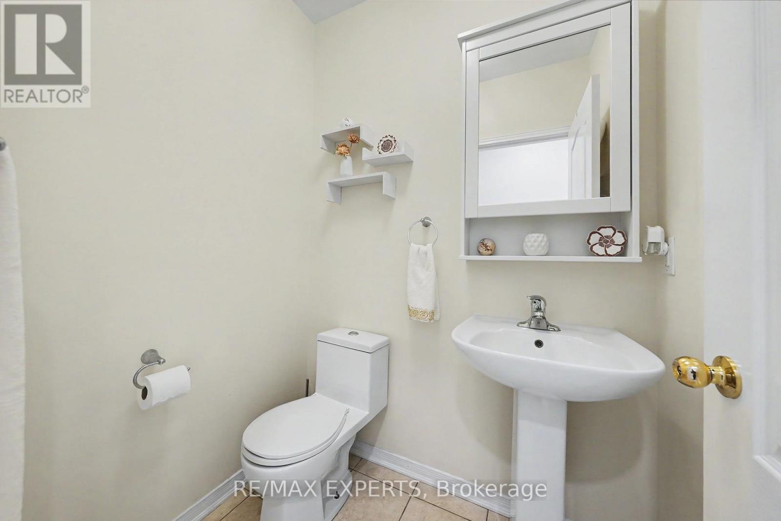 14 LOTUS STREET - 8