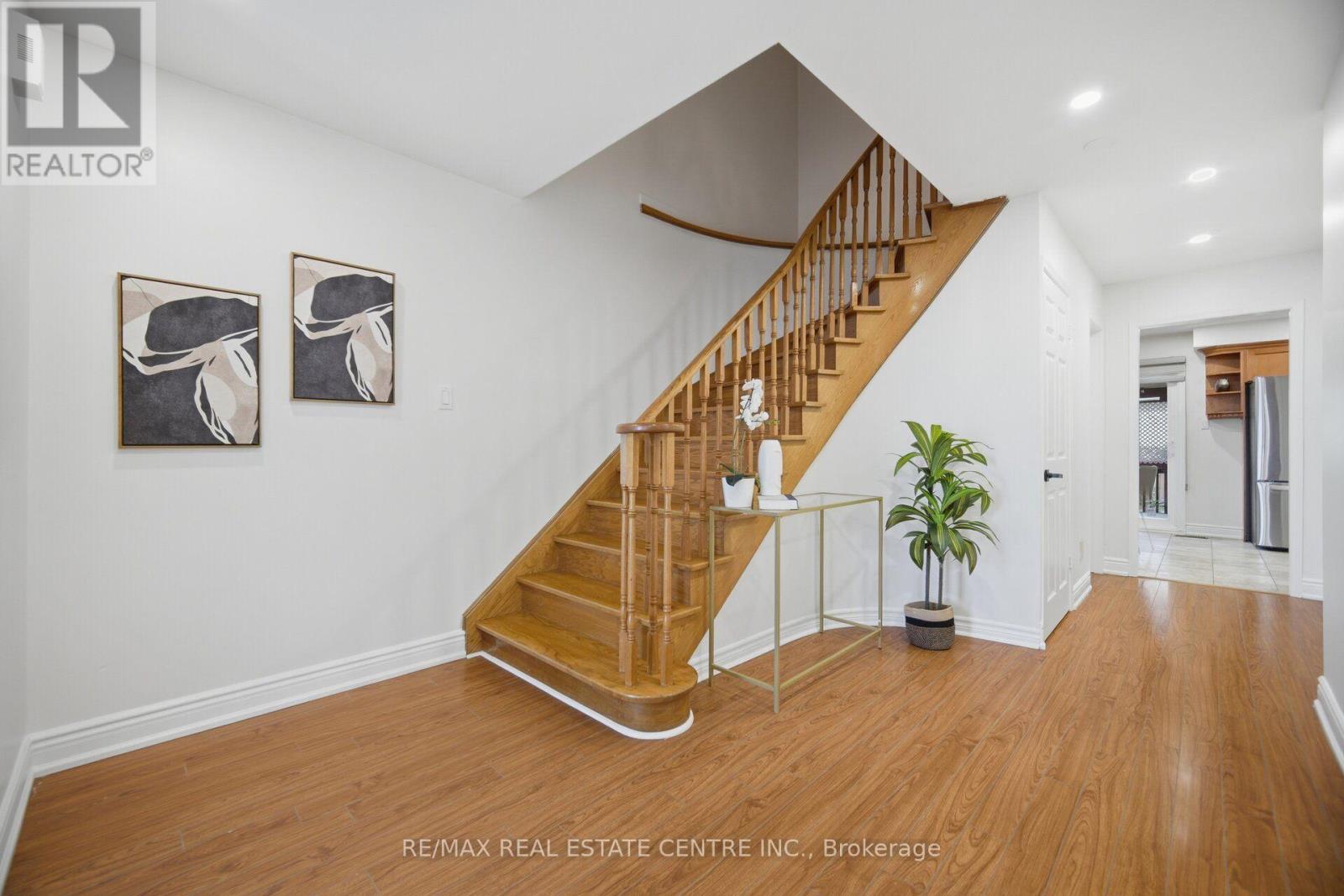 177 SURBRAY GROVE - 23