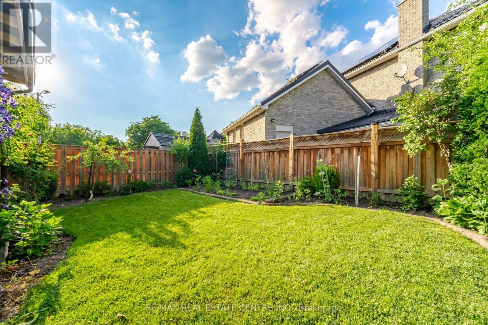 177 SURBRAY GROVE - 45