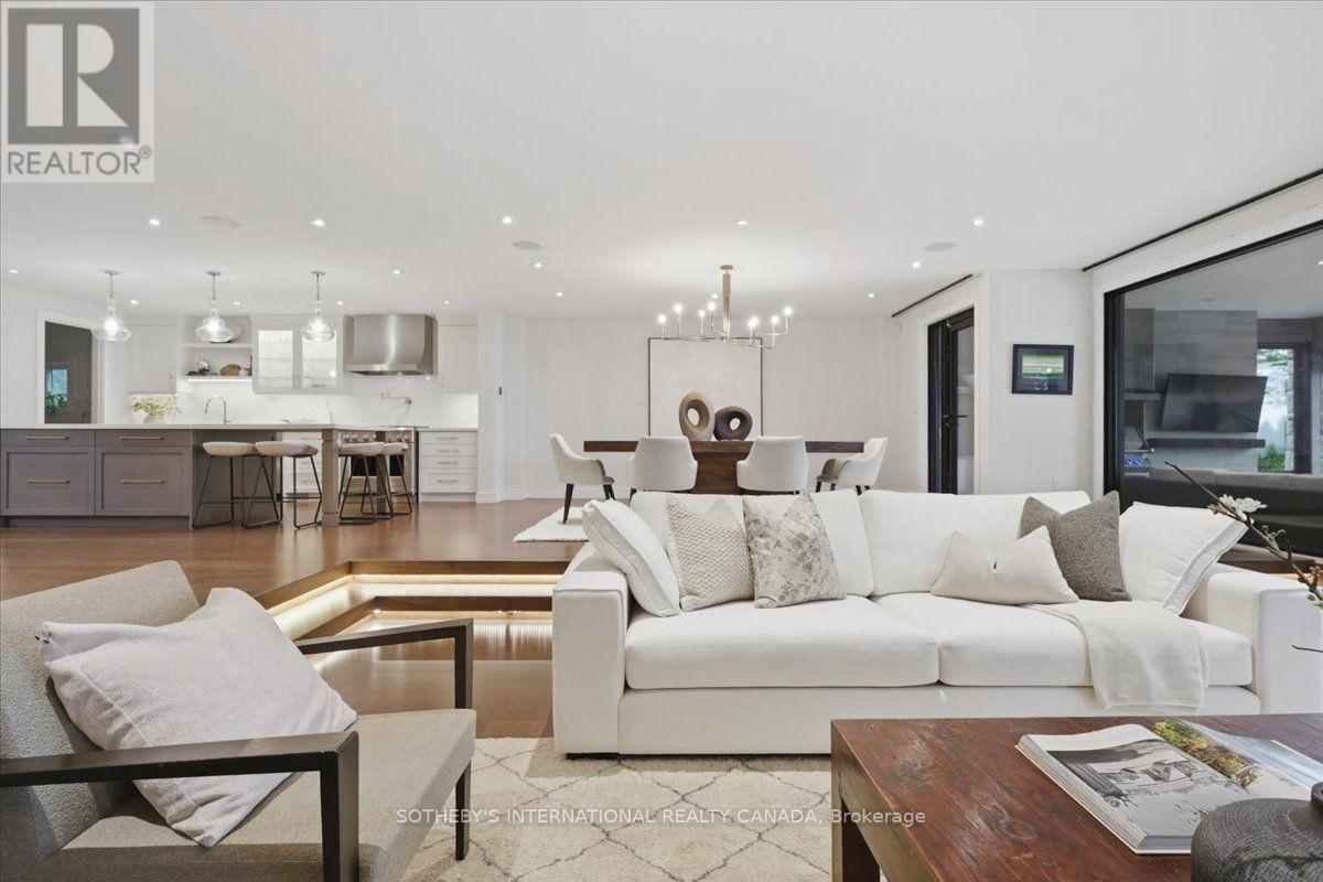 102 CUMBERLAND DRIVE - 14