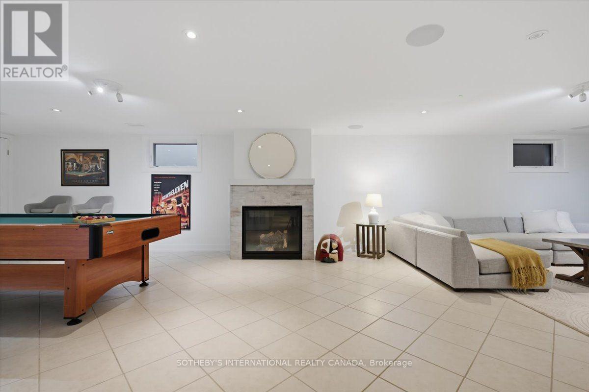 102 CUMBERLAND DRIVE - 27