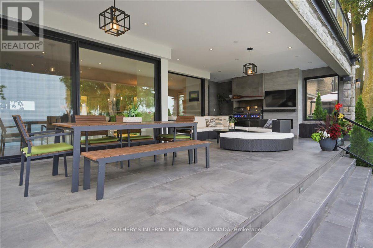 102 CUMBERLAND DRIVE - 31