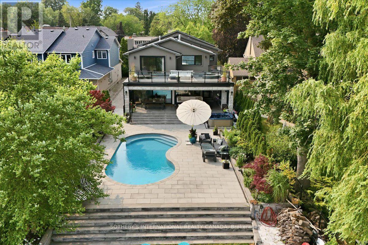102 CUMBERLAND DRIVE - 40