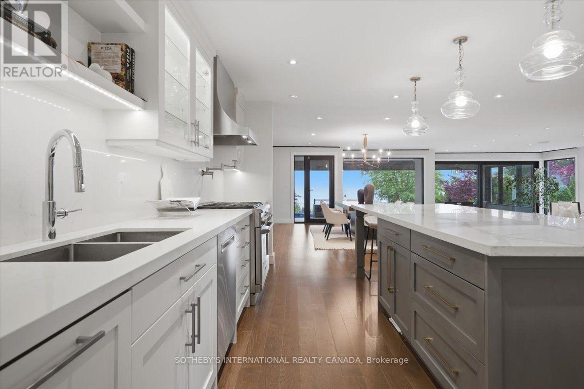 102 CUMBERLAND DRIVE - 8