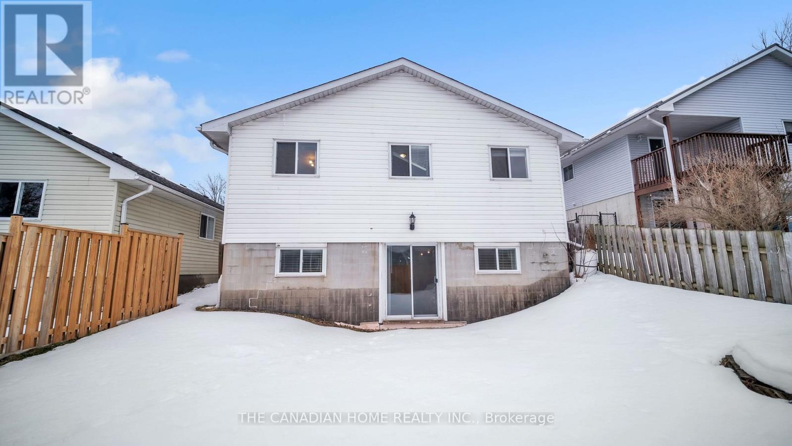 196 LINGHAM STREET - 31
