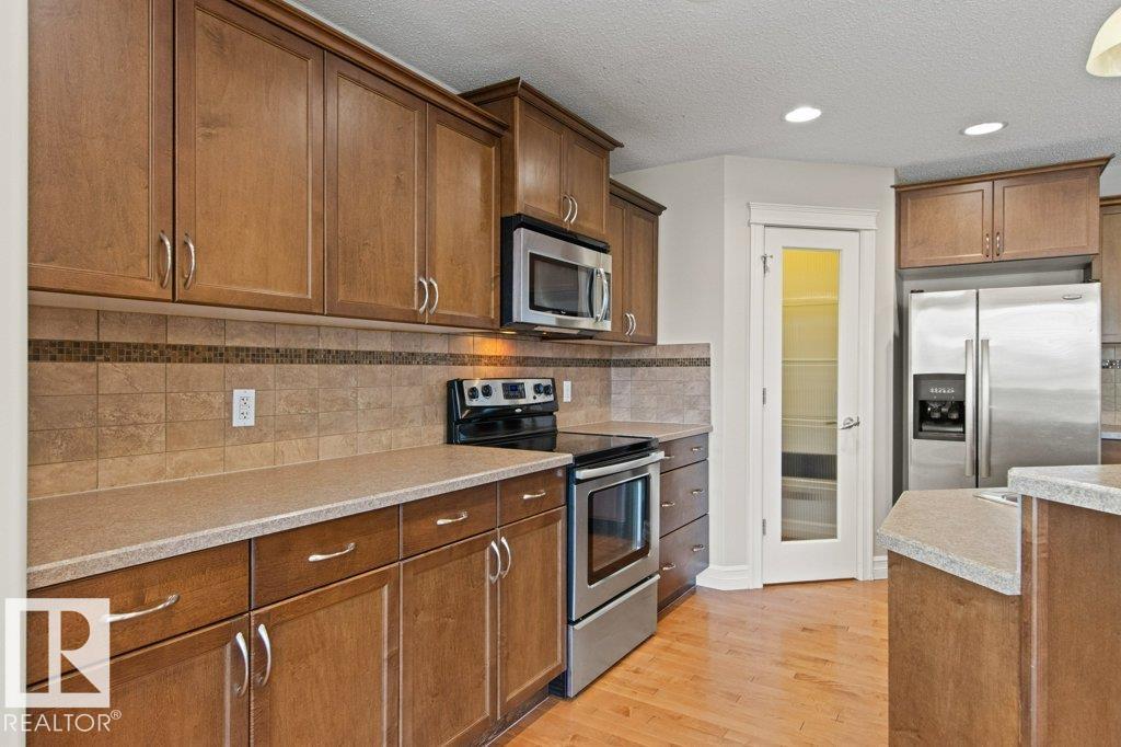 1636 WESTERRA AV - 20