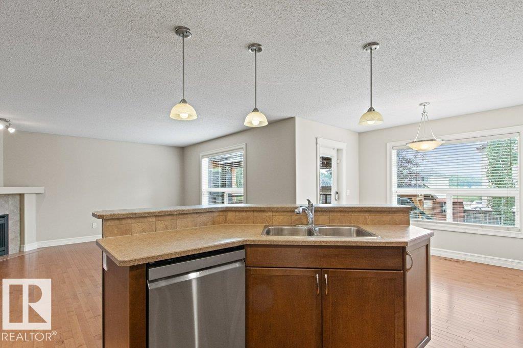 1636 WESTERRA AV - 21