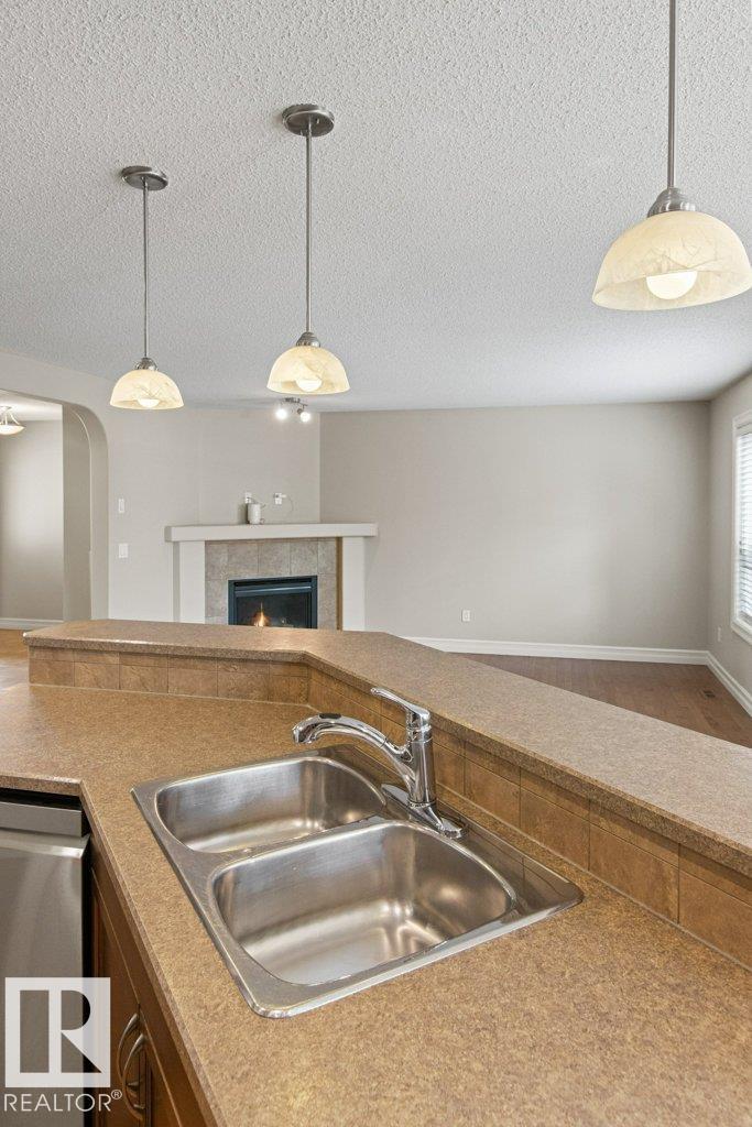 1636 WESTERRA AV - 22