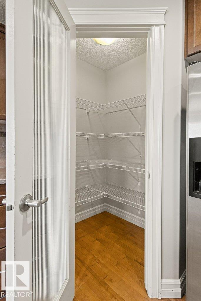 1636 WESTERRA AV - 23