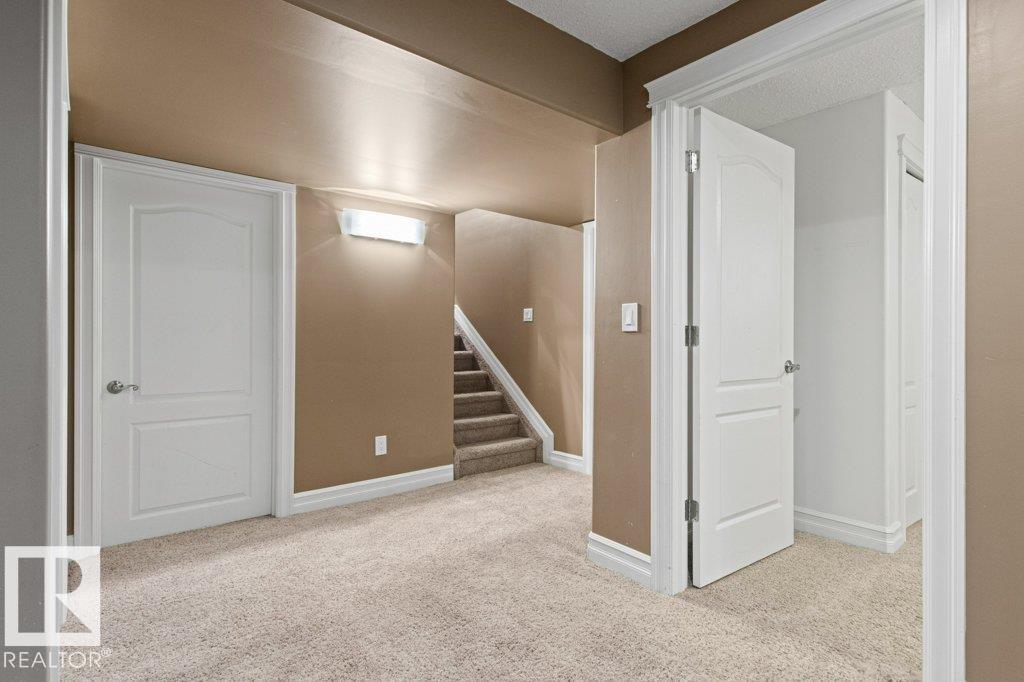 1636 WESTERRA AV - 61