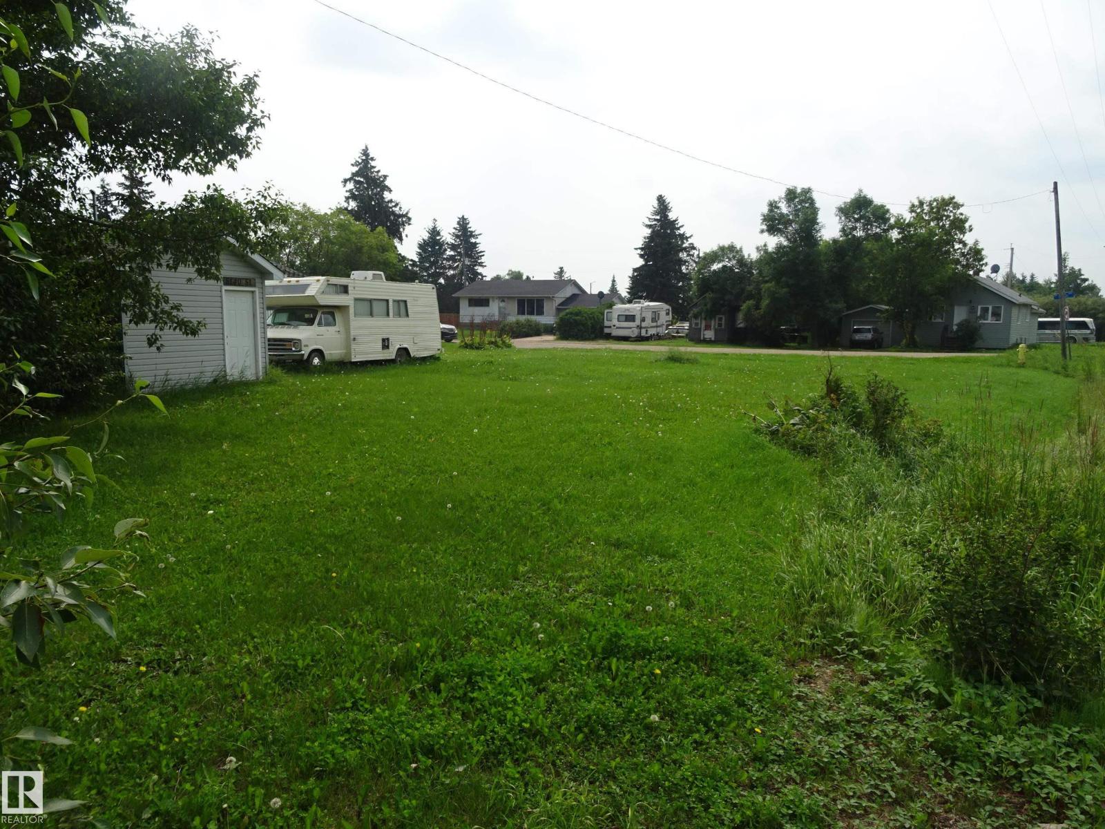 5140 51 Avenue - Photo 5