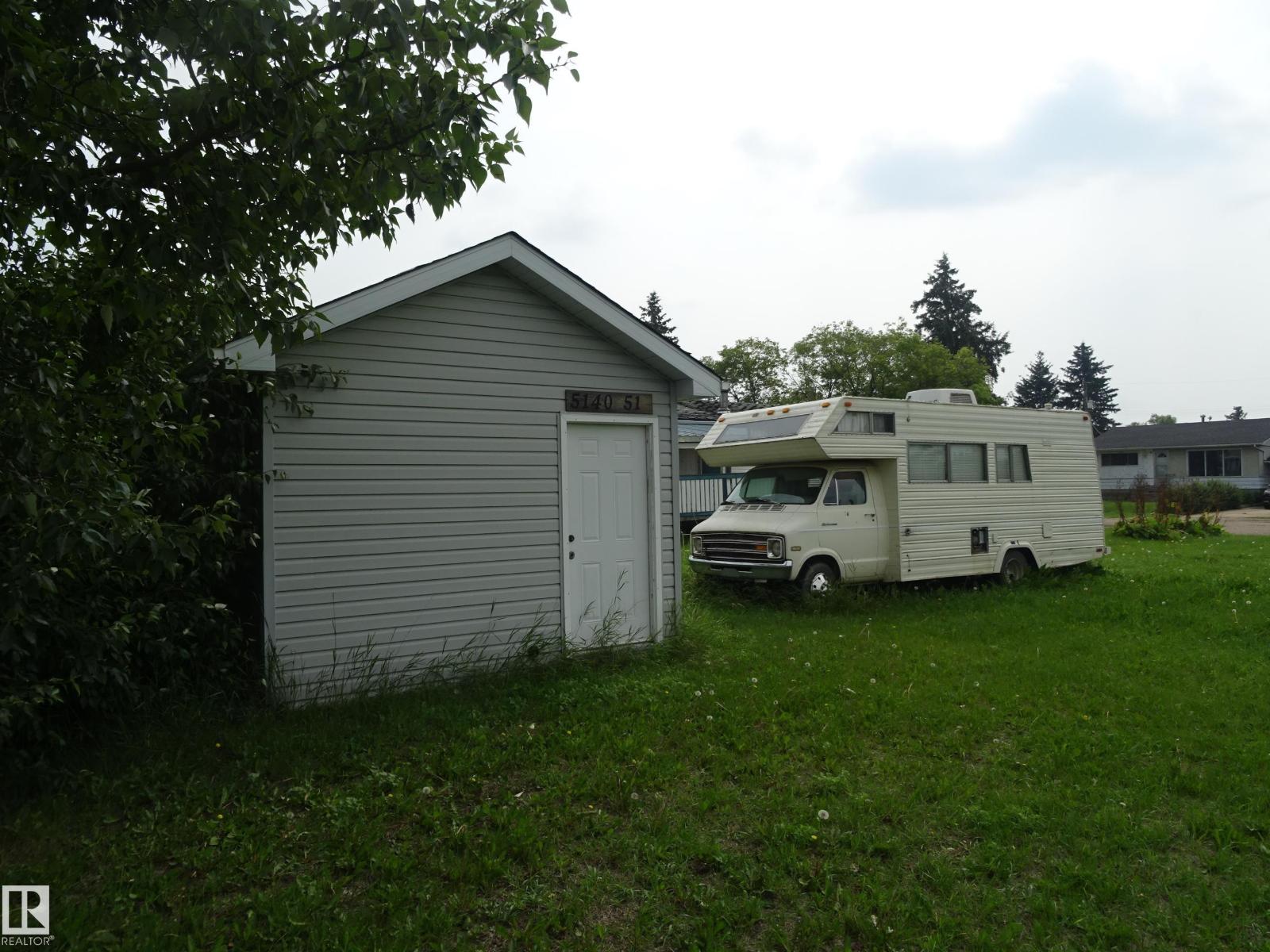 5140 51 Avenue - Photo 6