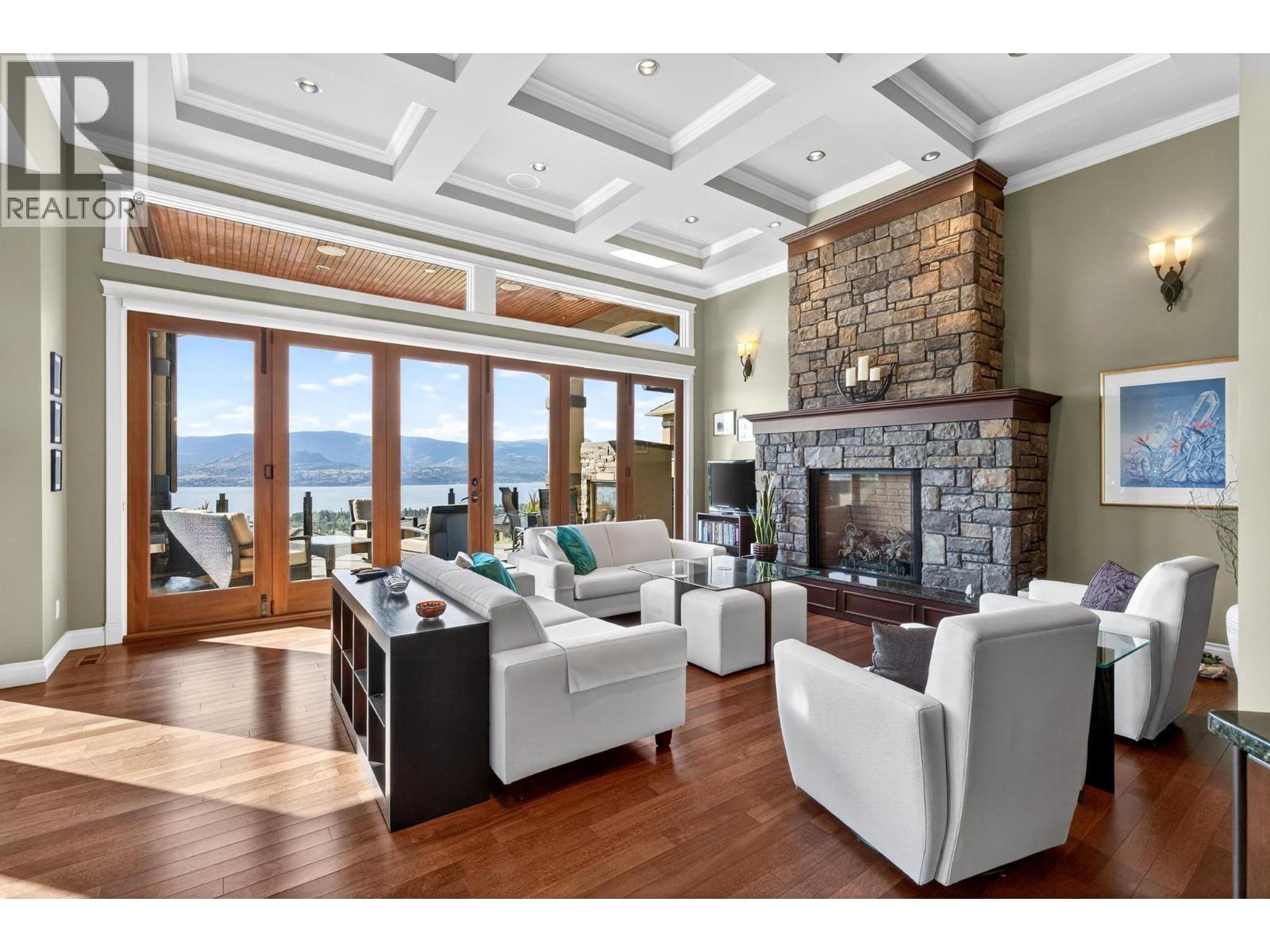 726 Marin Crescent - 13