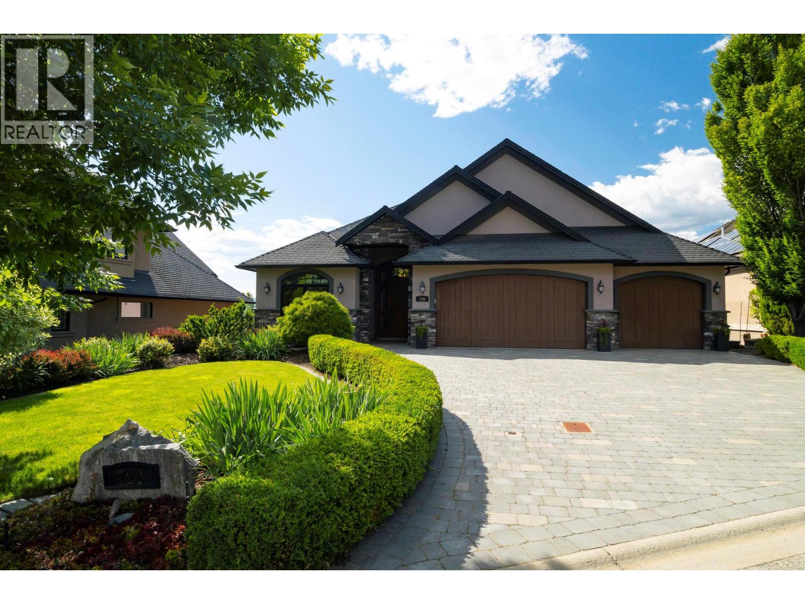 726 Marin Crescent - 6