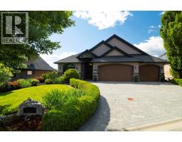 Bedroom - 726 Marin Crescent, Kelowna, BC V1W5C8 Photo 6