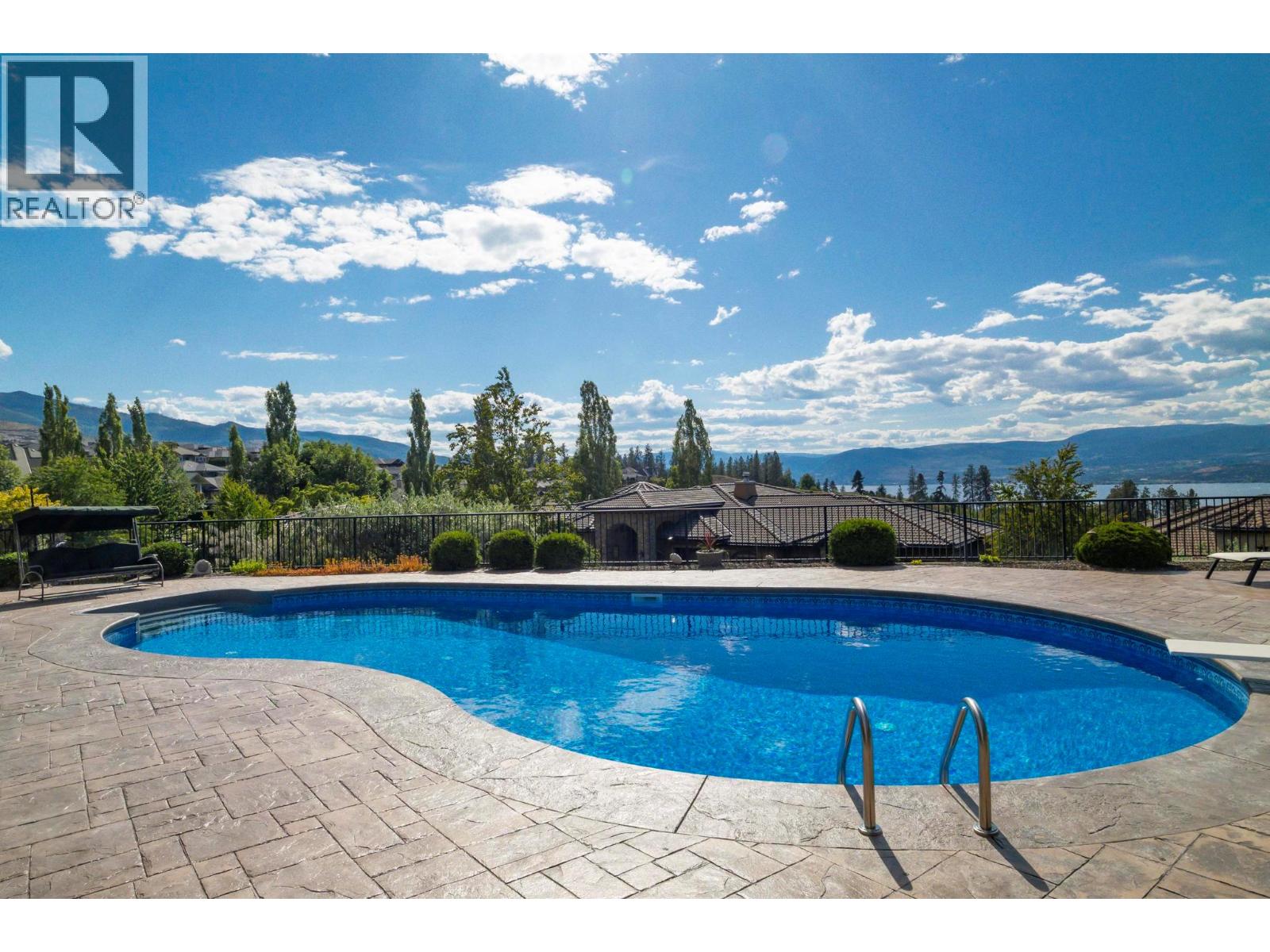 726 Marin Crescent - 22
