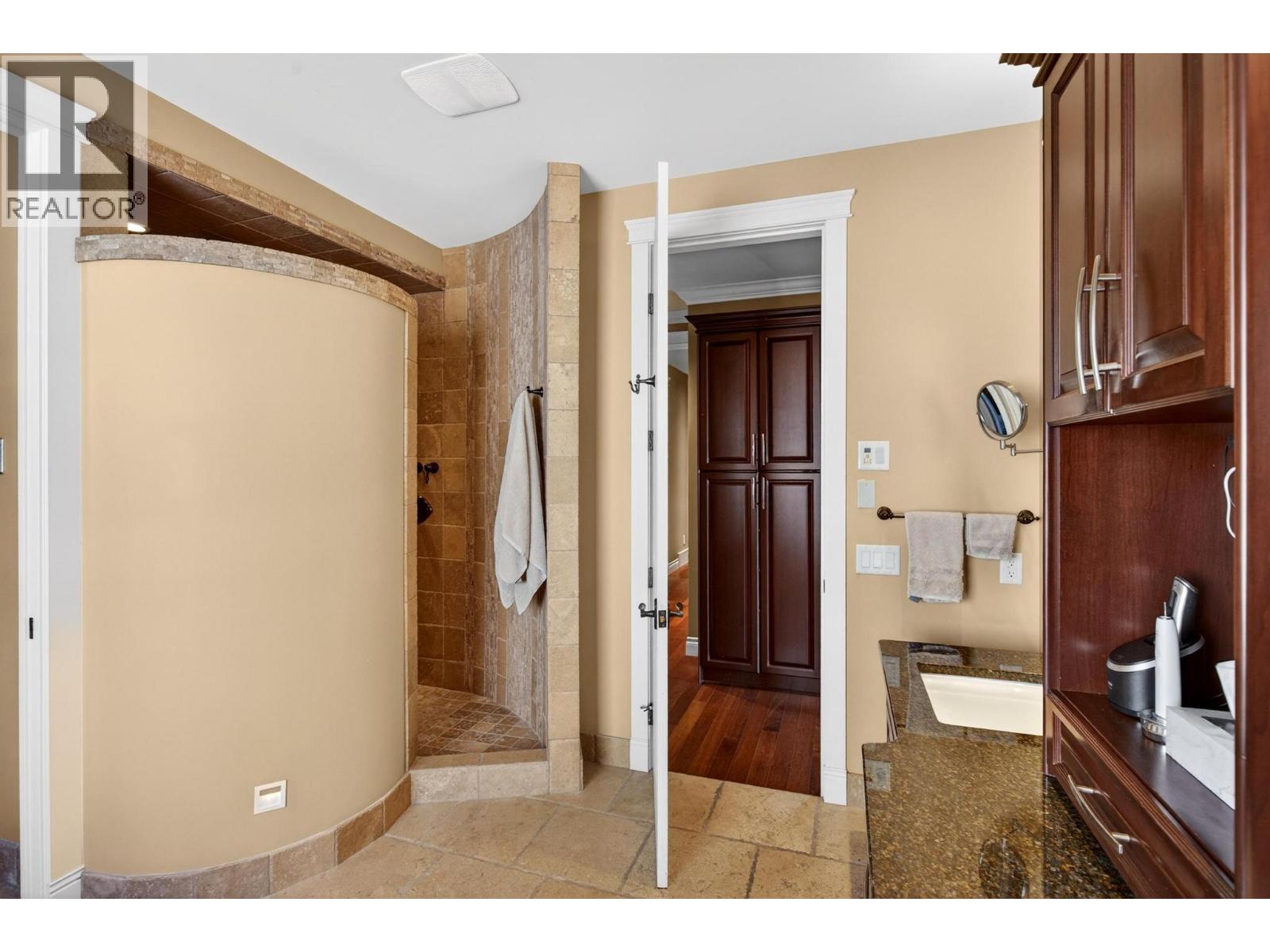 726 Marin Crescent - 28