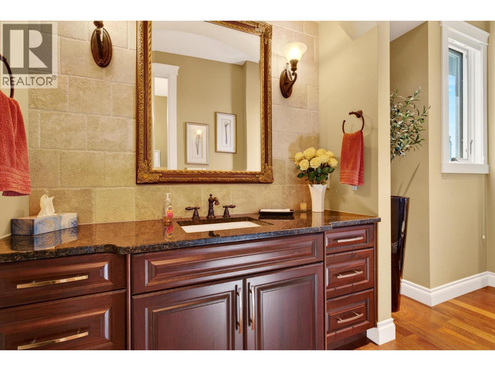 726 Marin Crescent - 33