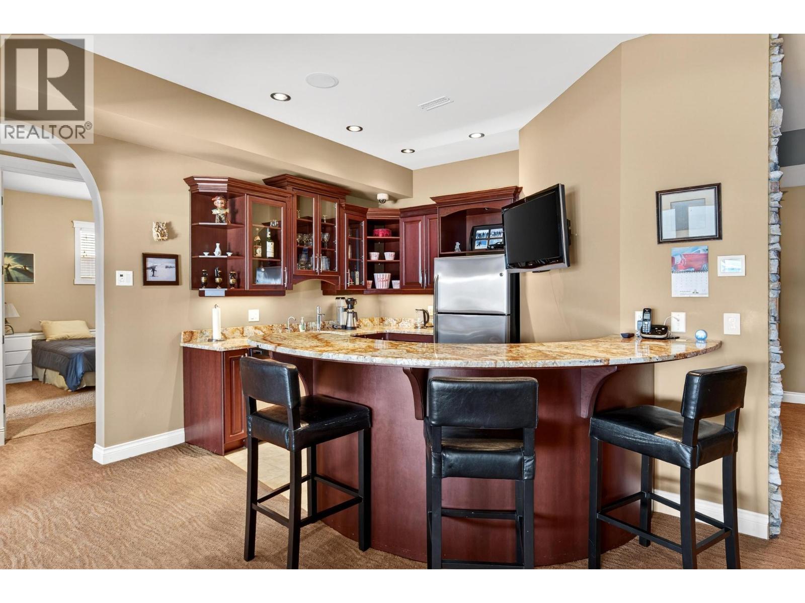 726 Marin Crescent - 38