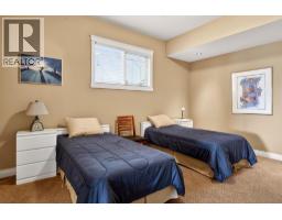 726 Marin Crescent, Kelowna, BC V1W5C8 Photo 47