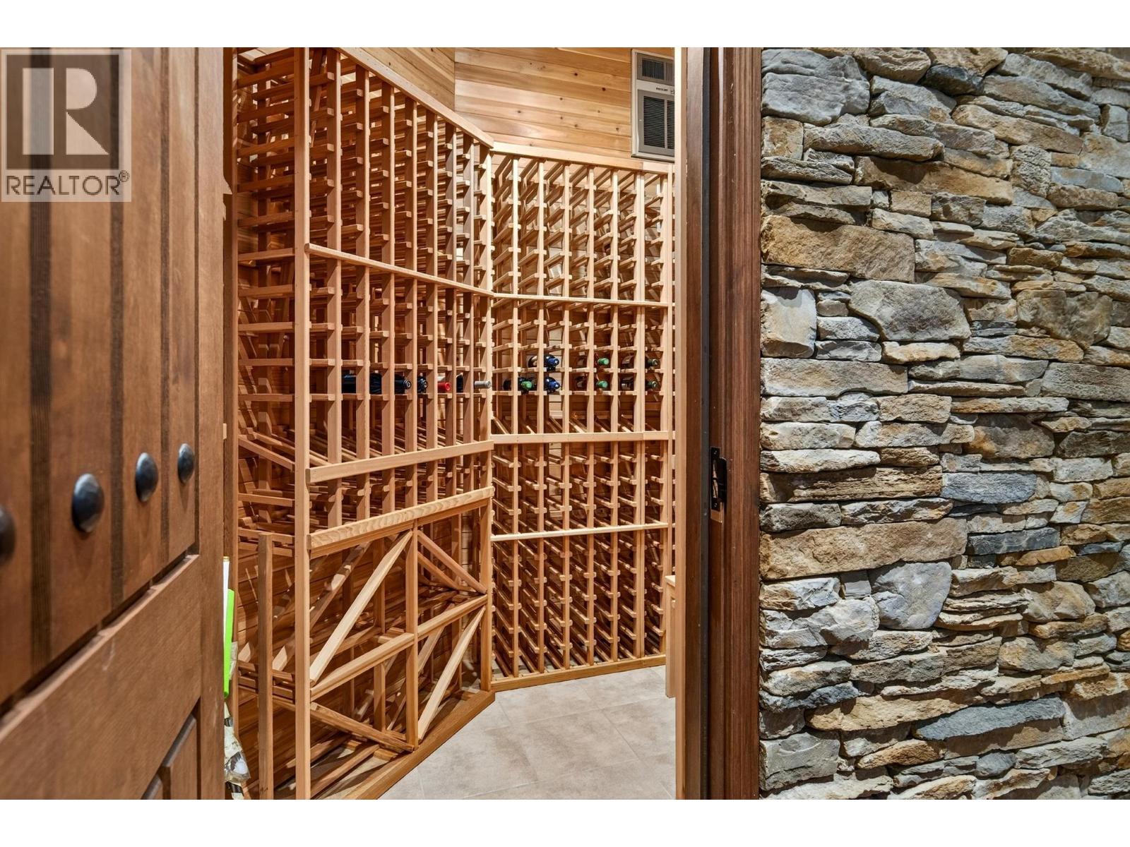 726 Marin Crescent - 35